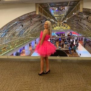 pink tulle dress